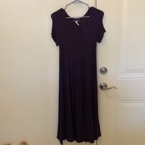 Purple short-sleeve dress